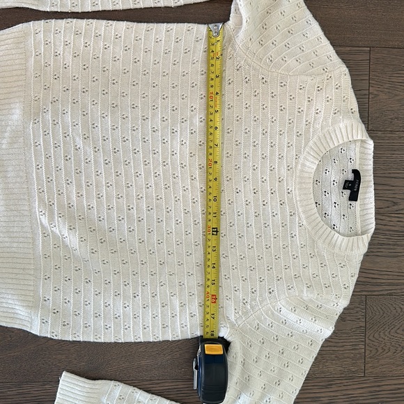 EUC JCrew Cream Sweater - Picture 5 of 7